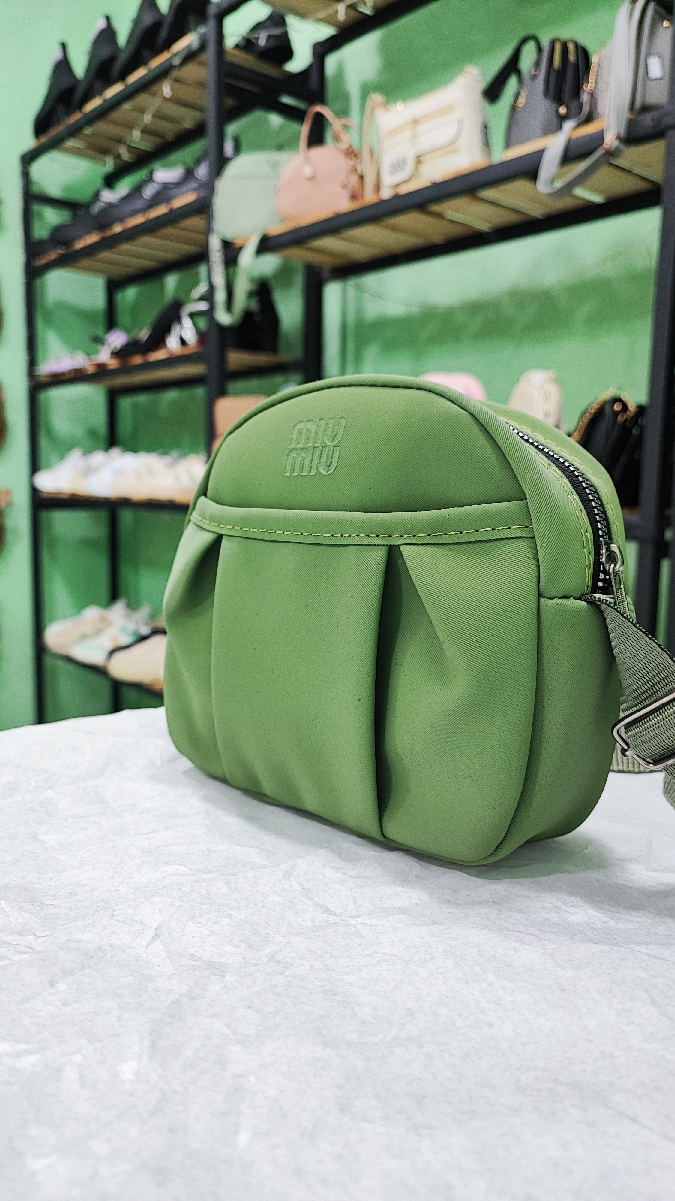 کیف رو دوشی میو میو ( miu miu )